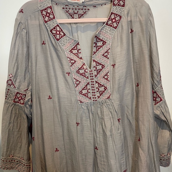 Johnny Was long gray and red tunic. SZ XL . - Picture 8 of 16